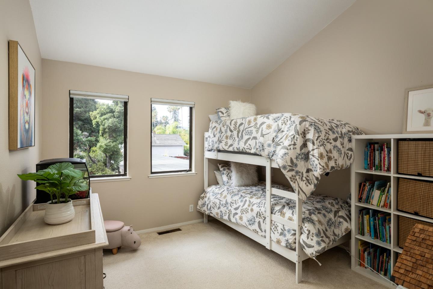 Detail Gallery Image 16 of 26 For 269 Bush St #C,  Mountain View,  CA 94041 - 3 Beds | 2/1 Baths