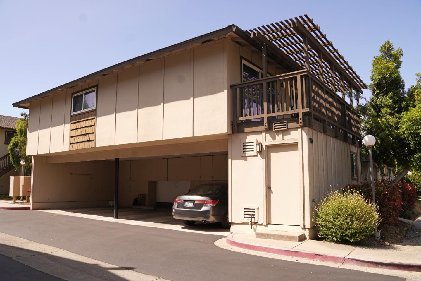 Detail Gallery Image 23 of 28 For 110 E Middlefield Rd #C,  Mountain View,  CA 94043 - 2 Beds | 1 Baths
