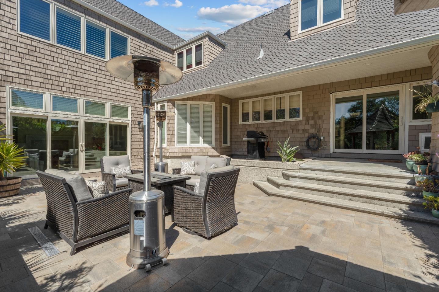 Detail Gallery Image 20 of 48 For 117 Moore Creek Rd, Santa Cruz,  CA 95060 - 4 Beds | 2/1 Baths