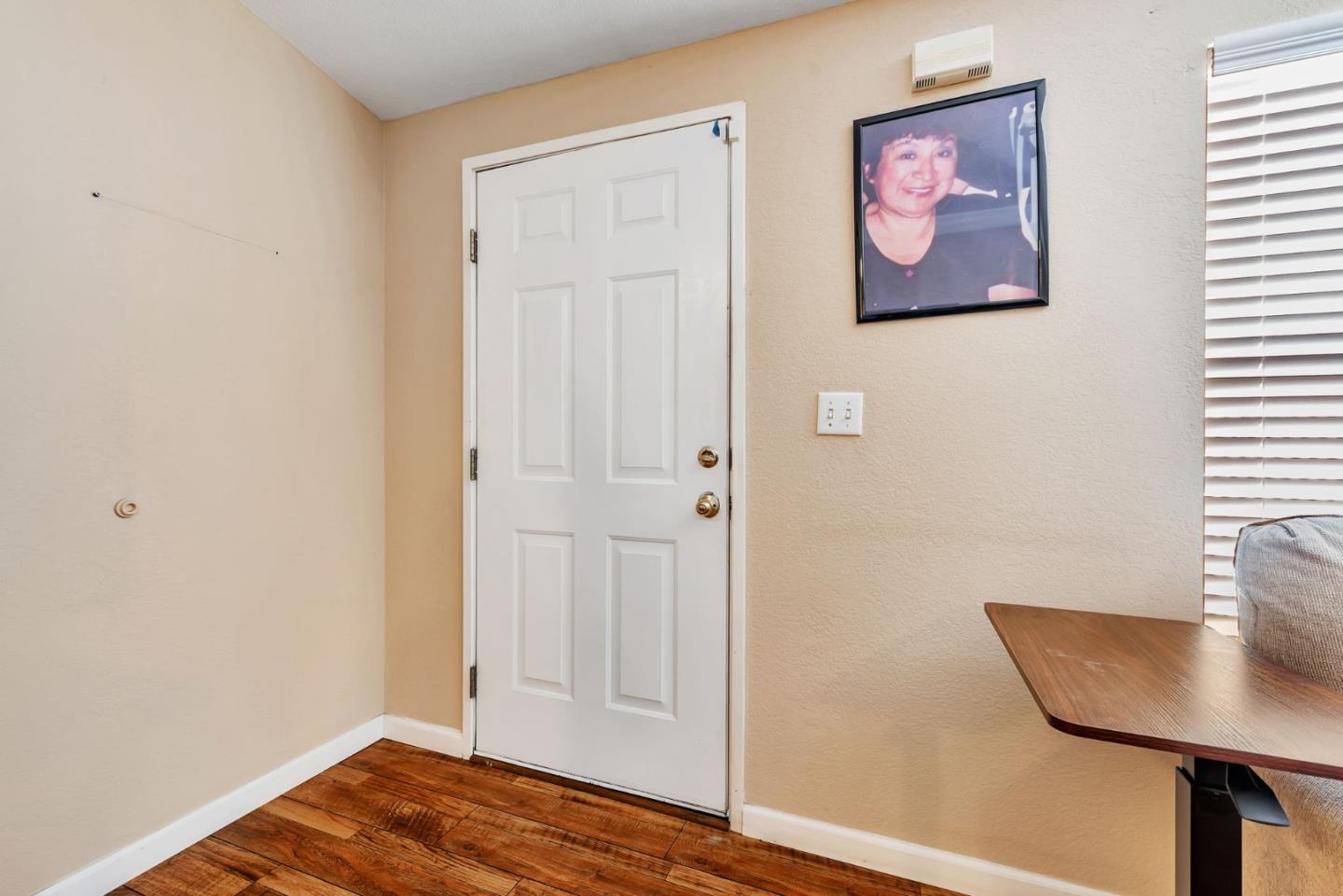 Detail Gallery Image 6 of 41 For 195 Blossom Hill Rd #118,  San Jose,  CA 95123 - 3 Beds | 2 Baths