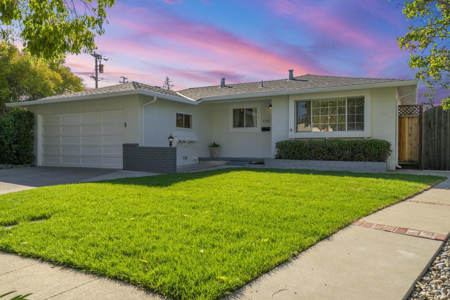 Detail Gallery Image 2 of 49 For 1115 Fairlands Ct, Campbell,  CA 95008 - 4 Beds | 2 Baths