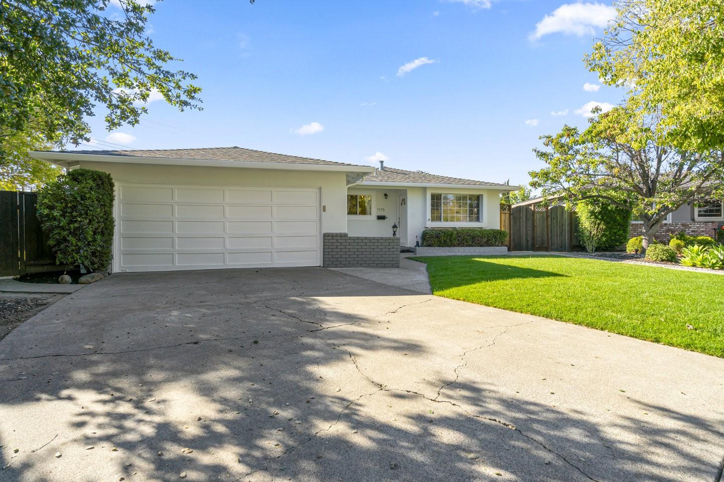 Detail Gallery Image 3 of 49 For 1115 Fairlands Ct, Campbell,  CA 95008 - 4 Beds | 2 Baths