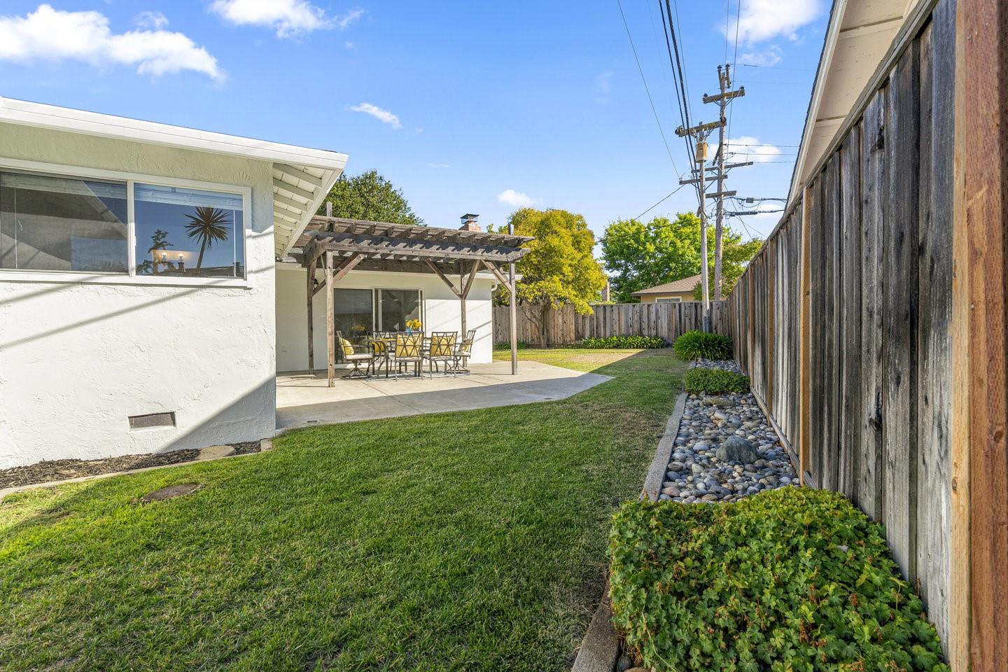 Detail Gallery Image 38 of 49 For 1115 Fairlands Ct, Campbell,  CA 95008 - 4 Beds | 2 Baths