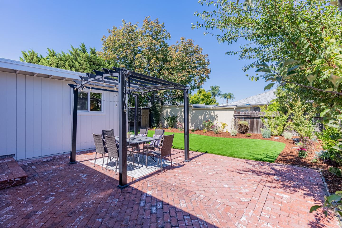 Detail Gallery Image 23 of 32 For 155 W Duane Ave, Sunnyvale,  CA 94085 - 3 Beds | 2 Baths