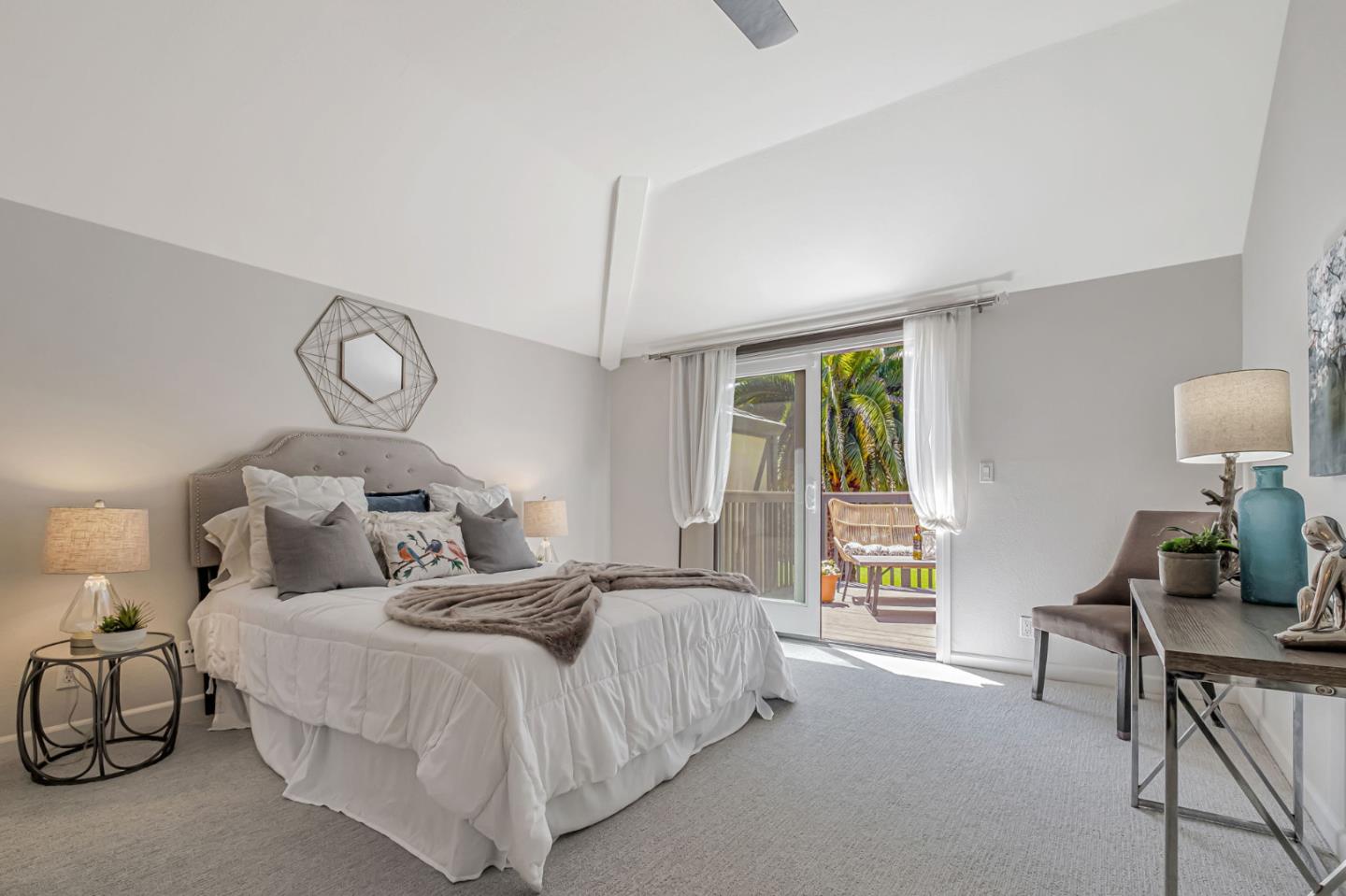 Detail Gallery Image 17 of 29 For 63 S Branciforte, Santa Cruz,  CA 95062 - 2 Beds | 2/1 Baths