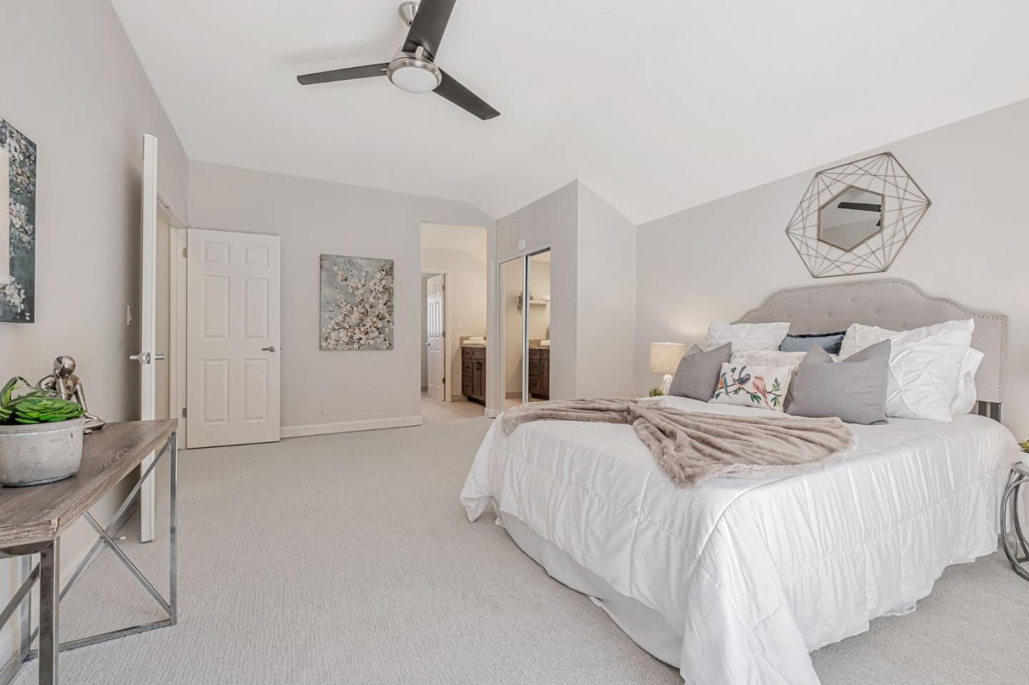 Detail Gallery Image 18 of 29 For 63 S Branciforte, Santa Cruz,  CA 95062 - 2 Beds | 2/1 Baths