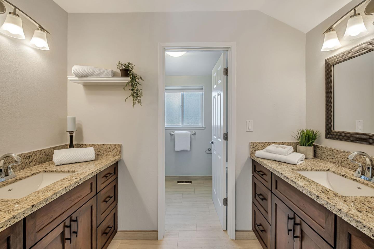 Detail Gallery Image 21 of 29 For 63 S Branciforte, Santa Cruz,  CA 95062 - 2 Beds | 2/1 Baths