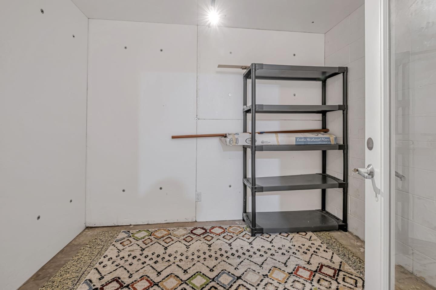 Detail Gallery Image 25 of 29 For 63 S Branciforte, Santa Cruz,  CA 95062 - 2 Beds | 2/1 Baths