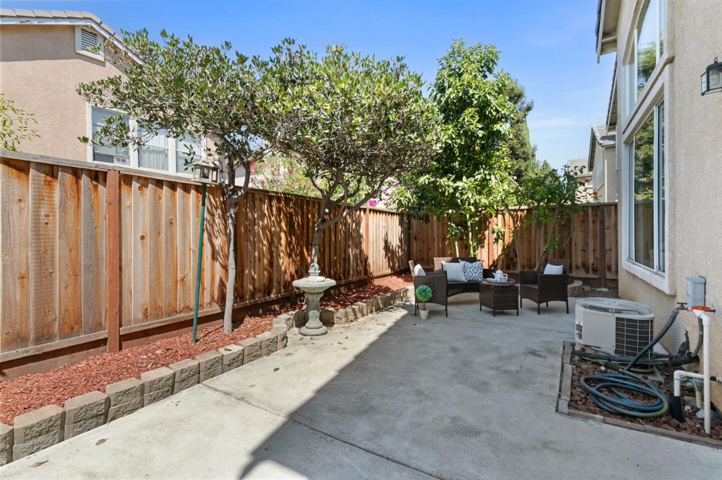 Detail Gallery Image 16 of 17 For 1071 Mckay Dr, San Jose,  CA 95131 - 3 Beds | 2/1 Baths