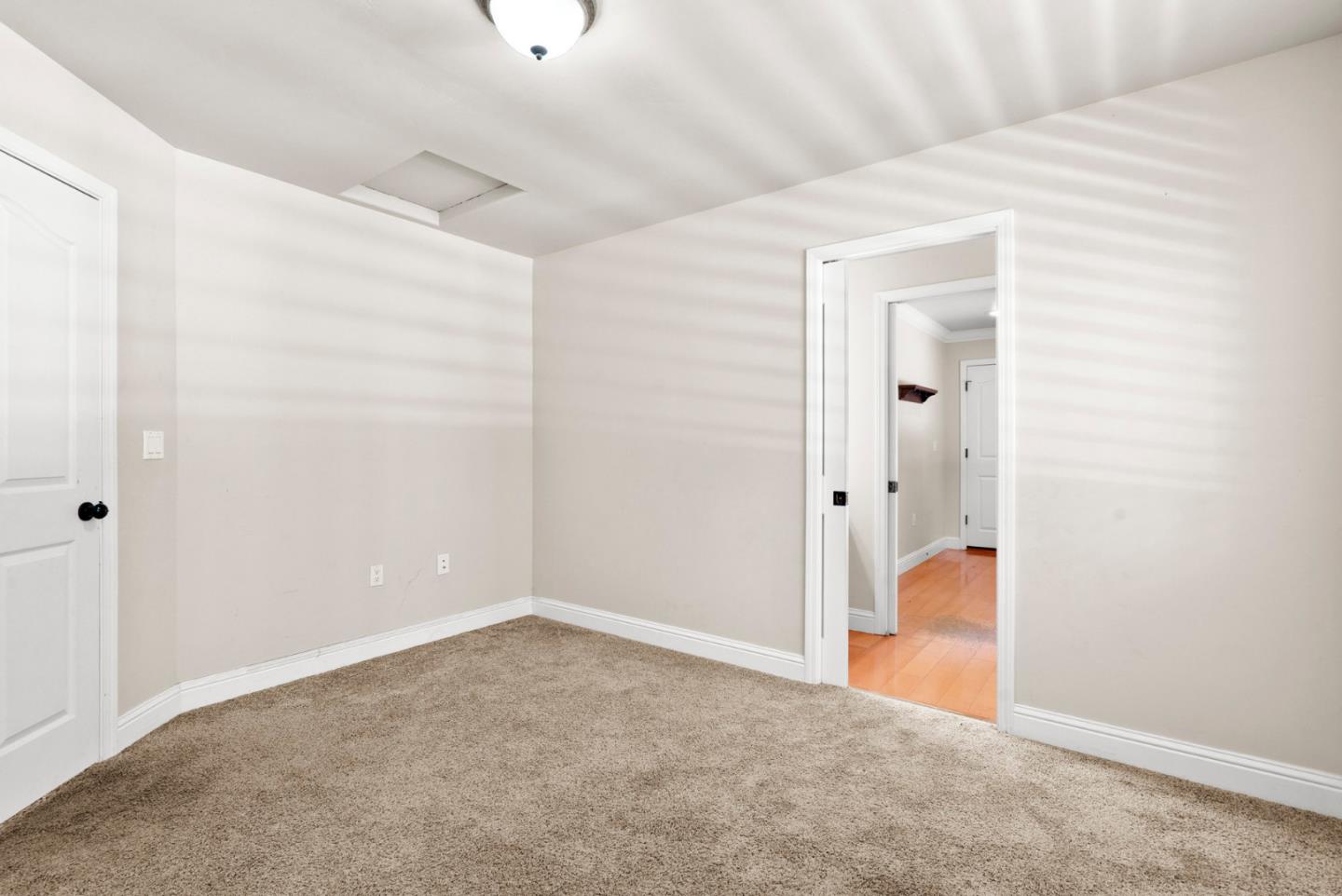 Detail Gallery Image 32 of 68 For 462 Quail Dr, Santa Cruz,  CA 95060 - 3 Beds | 2/1 Baths