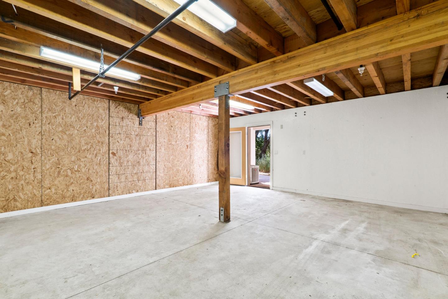 Detail Gallery Image 56 of 68 For 462 Quail Dr, Santa Cruz,  CA 95060 - 3 Beds | 2/1 Baths