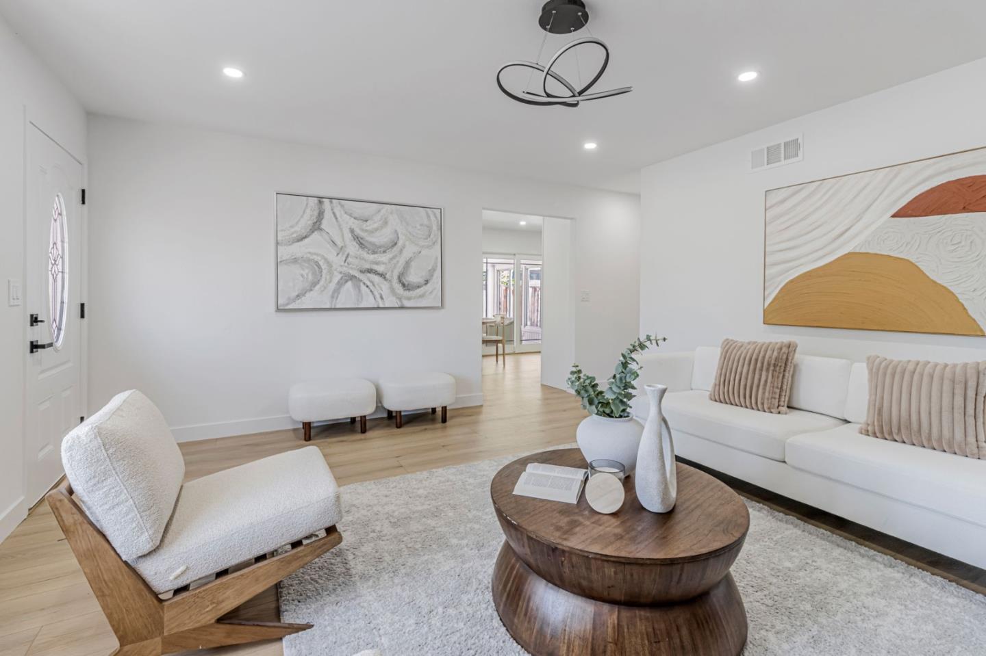 Detail Gallery Image 7 of 35 For 1263 Flickinger Ave, San Jose,  CA 95131 - 4 Beds | 2 Baths