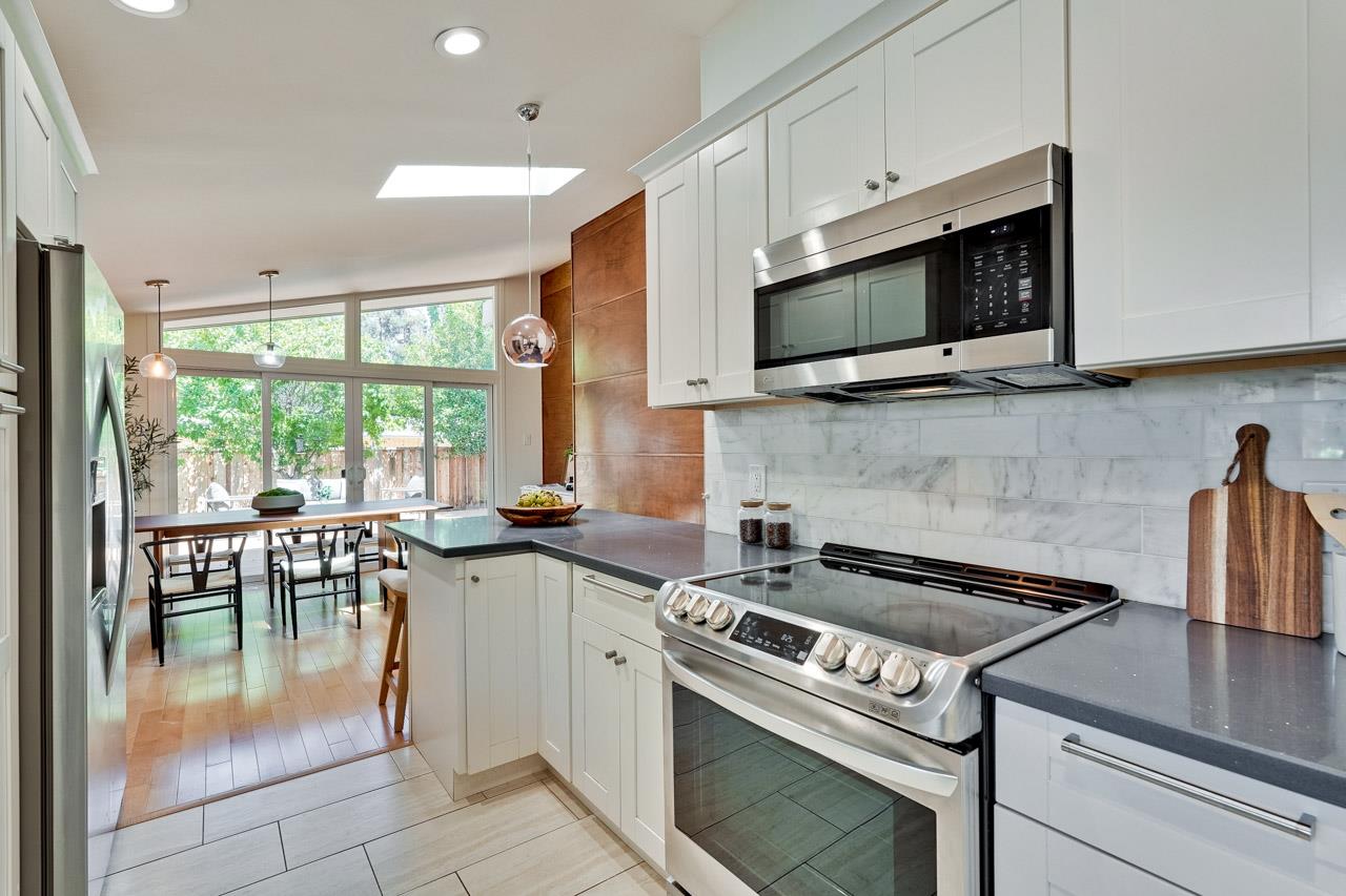 Detail Gallery Image 12 of 48 For 3887 Shasta Dr, Santa Clara,  CA 95051 - 3 Beds | 2 Baths