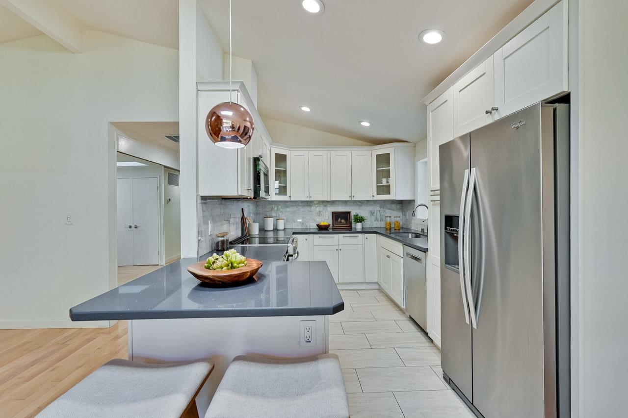 Detail Gallery Image 18 of 48 For 3887 Shasta Dr, Santa Clara,  CA 95051 - 3 Beds | 2 Baths