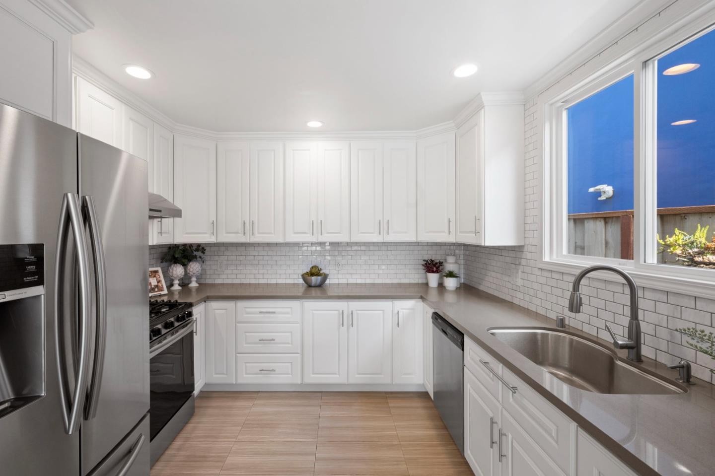 Detail Gallery Image 14 of 57 For 751 Skyline Dr, Daly City,  CA 94015 - 3 Beds | 2 Baths