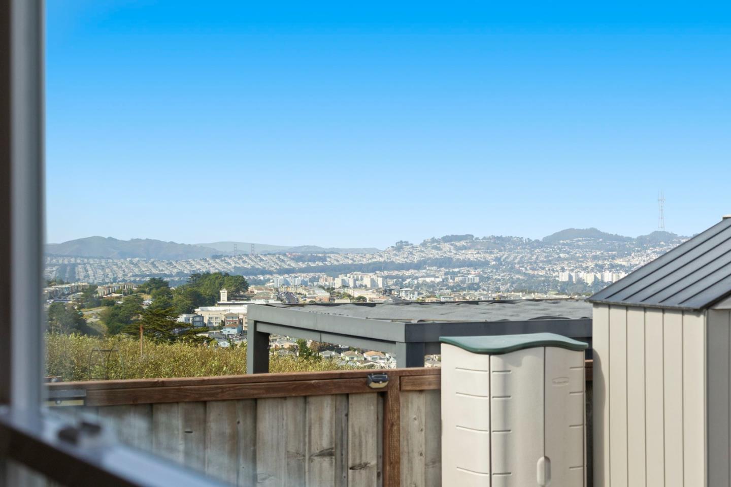 Detail Gallery Image 21 of 57 For 751 Skyline Dr, Daly City,  CA 94015 - 3 Beds | 2 Baths