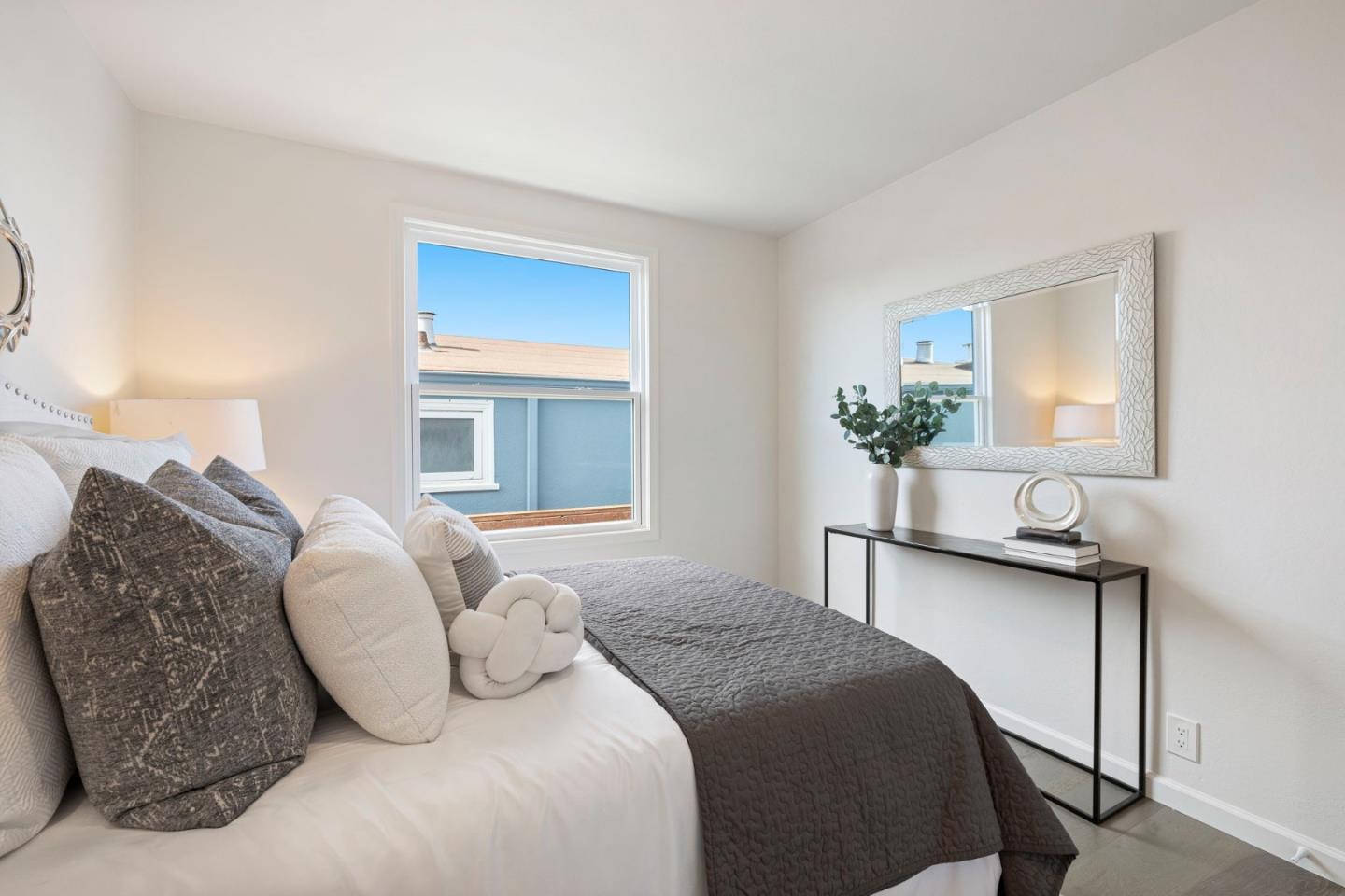 Detail Gallery Image 26 of 57 For 751 Skyline Dr, Daly City,  CA 94015 - 3 Beds | 2 Baths