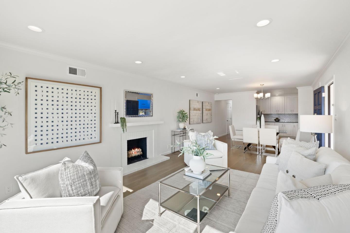 Detail Gallery Image 7 of 57 For 751 Skyline Dr, Daly City,  CA 94015 - 3 Beds | 2 Baths