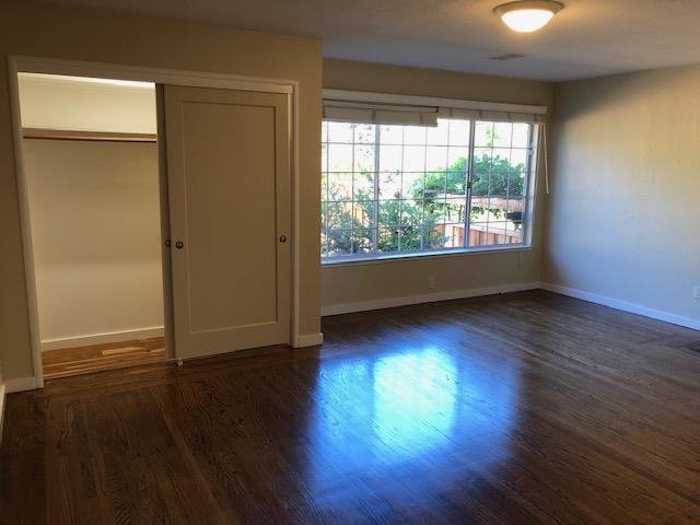 Detail Gallery Image 21 of 28 For 555 Paco Dr, Los Altos,  CA 94024 - 4 Beds | 2 Baths