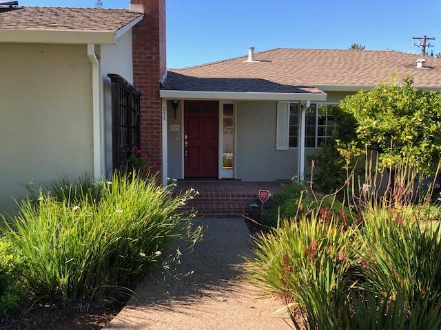 Detail Gallery Image 3 of 28 For 555 Paco Dr, Los Altos,  CA 94024 - 4 Beds | 2 Baths