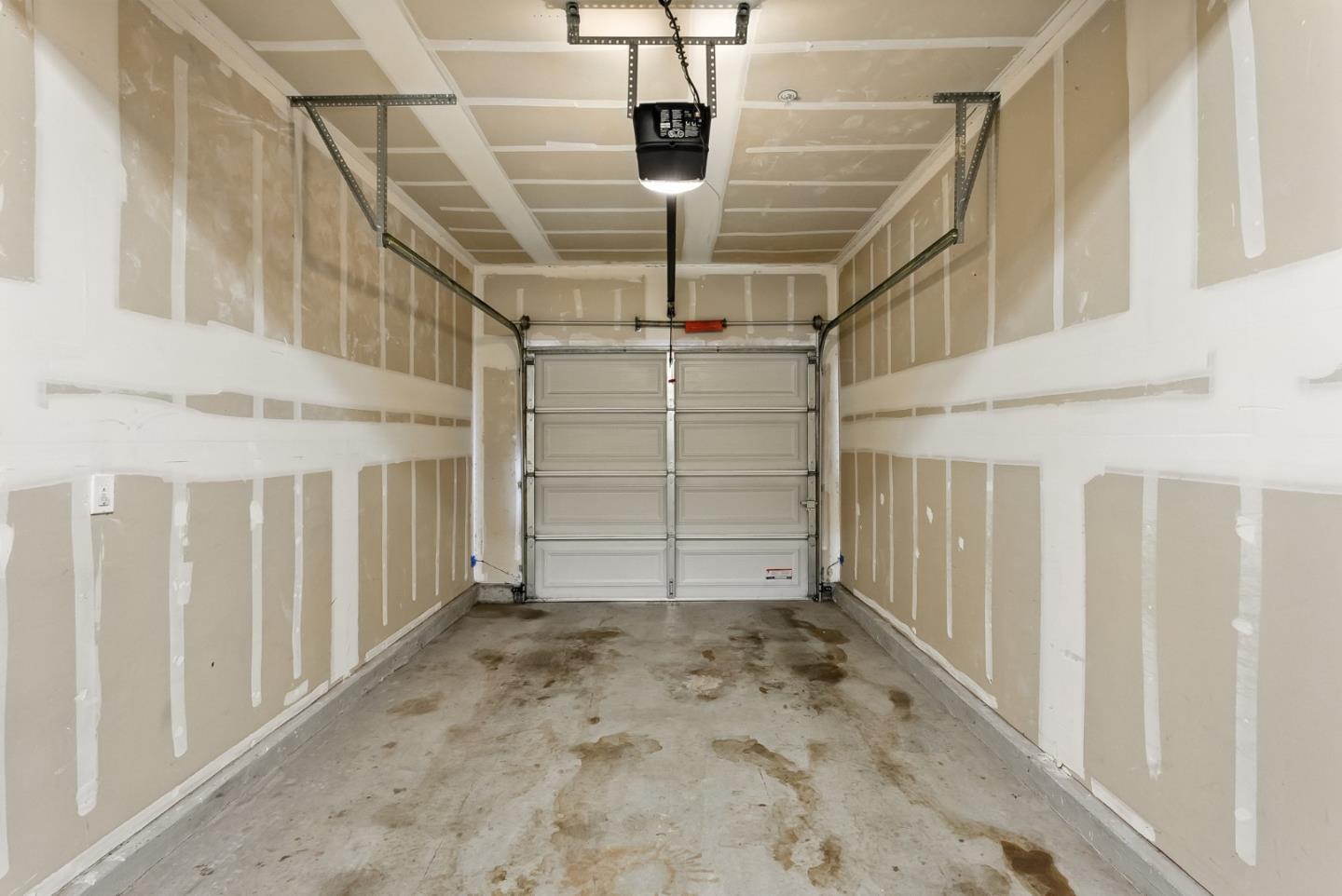 Detail Gallery Image 27 of 59 For 1037 Scotia Ter #203,  Sunnyvale,  CA 94089 - 2 Beds | 2 Baths