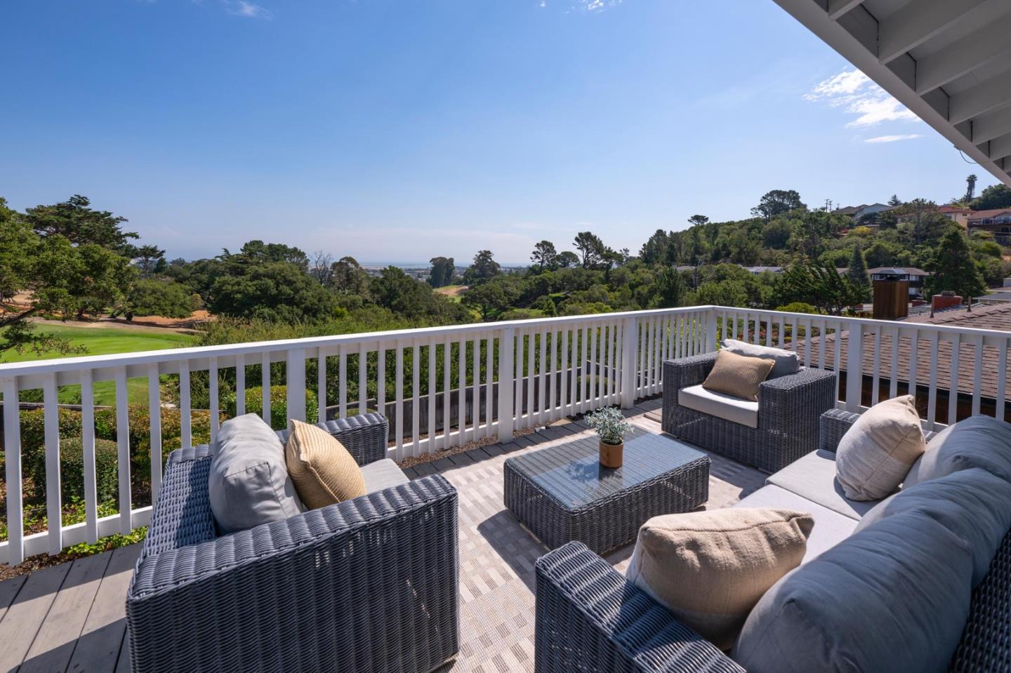 Detail Gallery Image 27 of 49 For 928 Evergreen Way, Millbrae,  CA 94030 - 3 Beds | 2 Baths