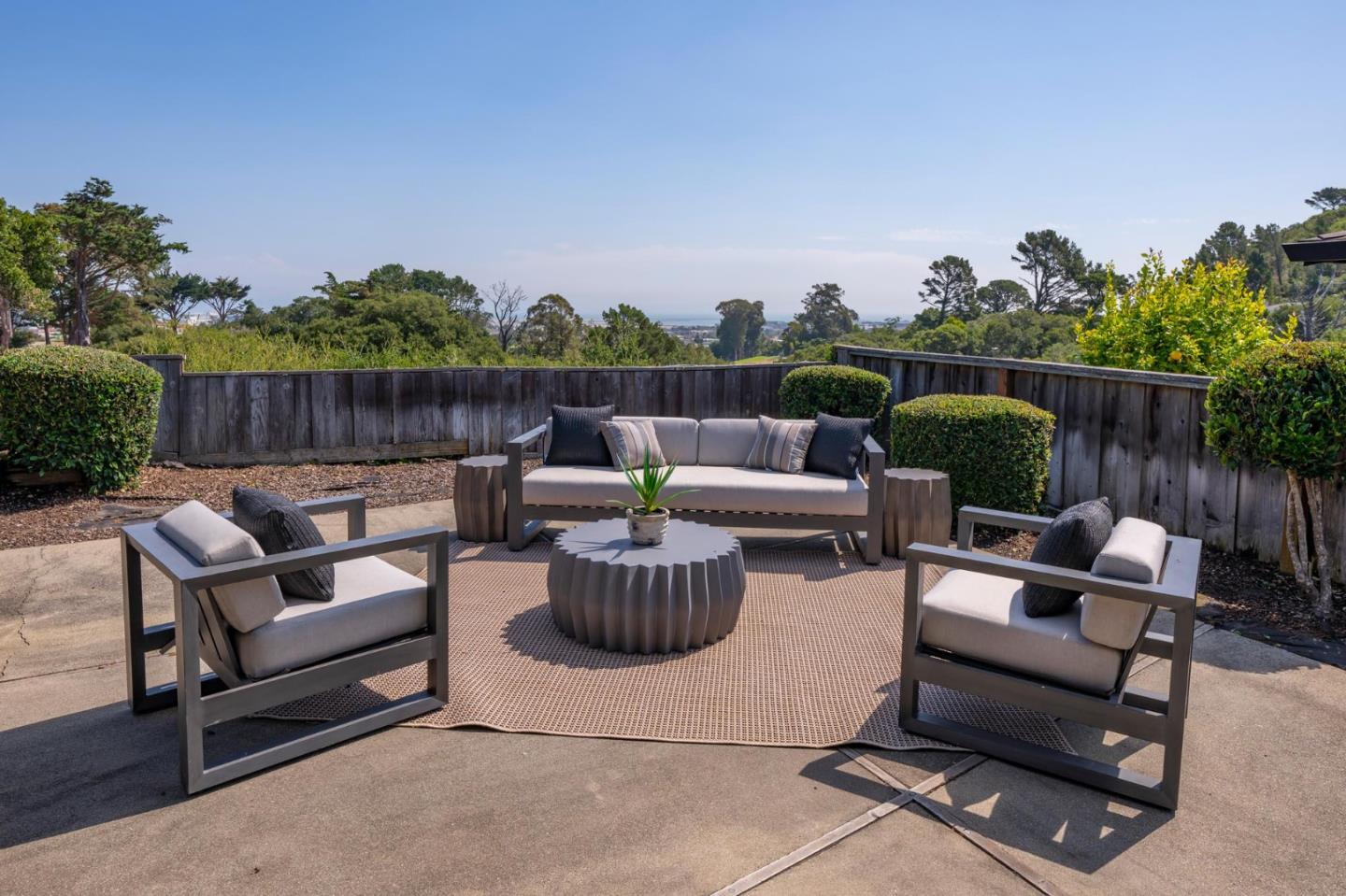 Detail Gallery Image 34 of 49 For 928 Evergreen Way, Millbrae,  CA 94030 - 3 Beds | 2 Baths
