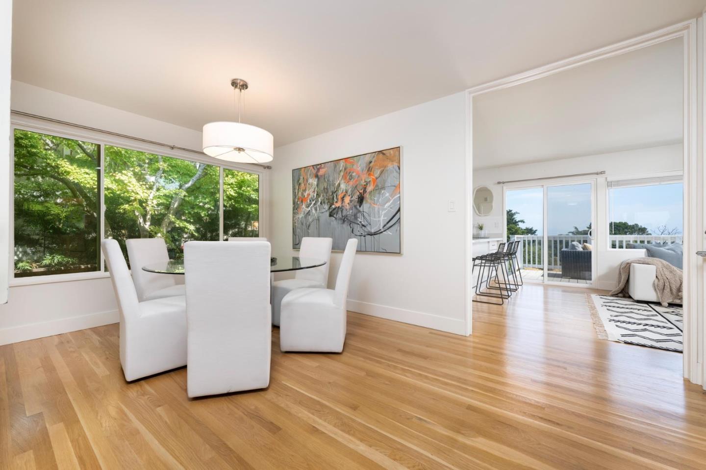 Detail Gallery Image 8 of 49 For 928 Evergreen Way, Millbrae,  CA 94030 - 3 Beds | 2 Baths