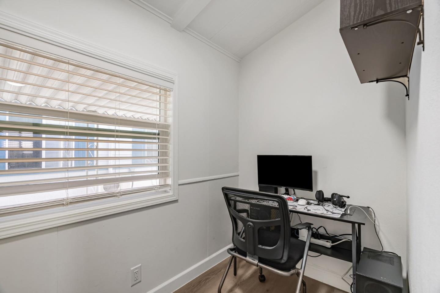 Detail Gallery Image 10 of 33 For 900 Golden Wheel Park Dr #28,  San Jose,  CA 95112 - 2 Beds | 2 Baths