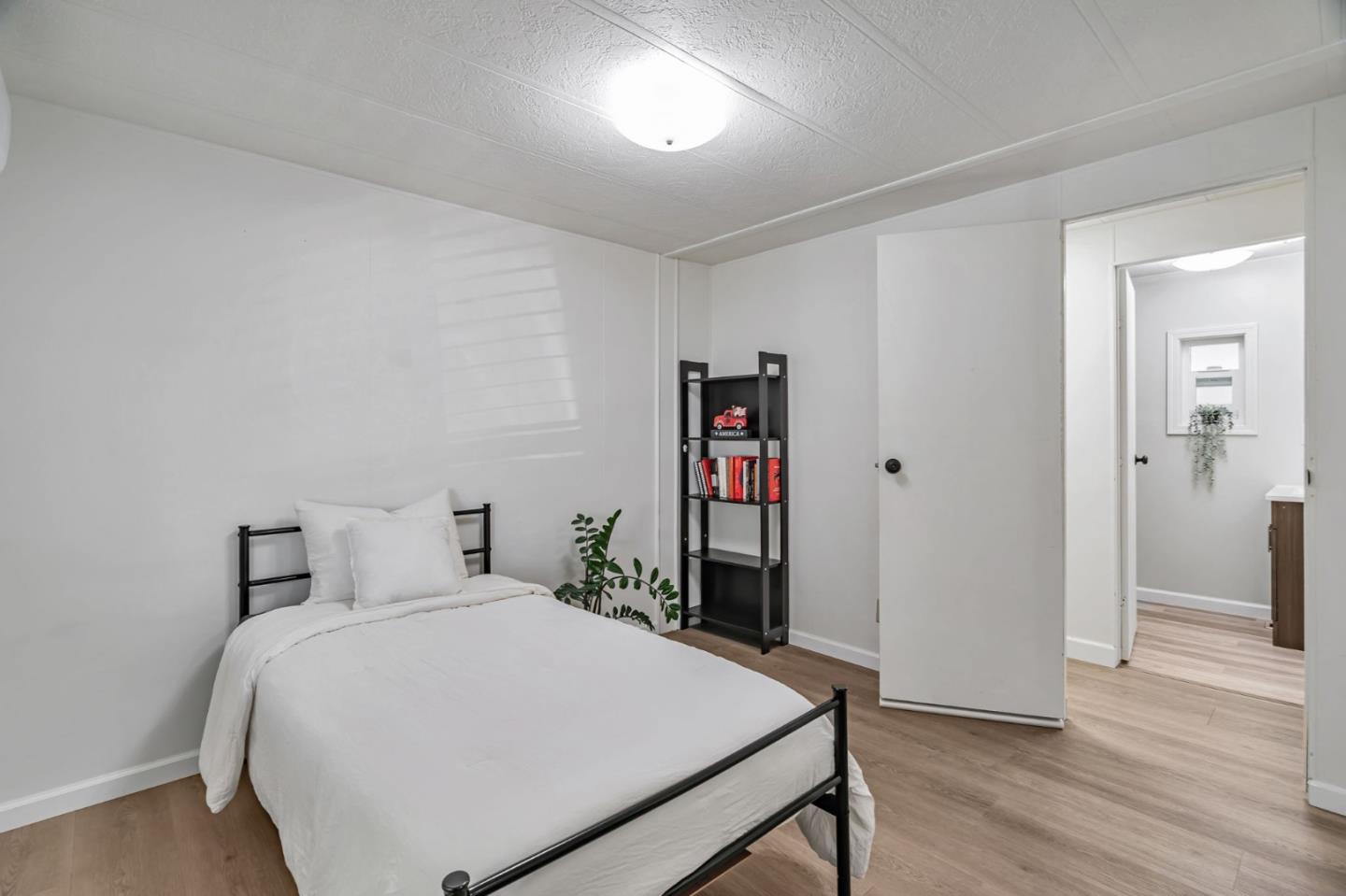 Detail Gallery Image 17 of 33 For 900 Golden Wheel Park Dr #28,  San Jose,  CA 95112 - 2 Beds | 2 Baths