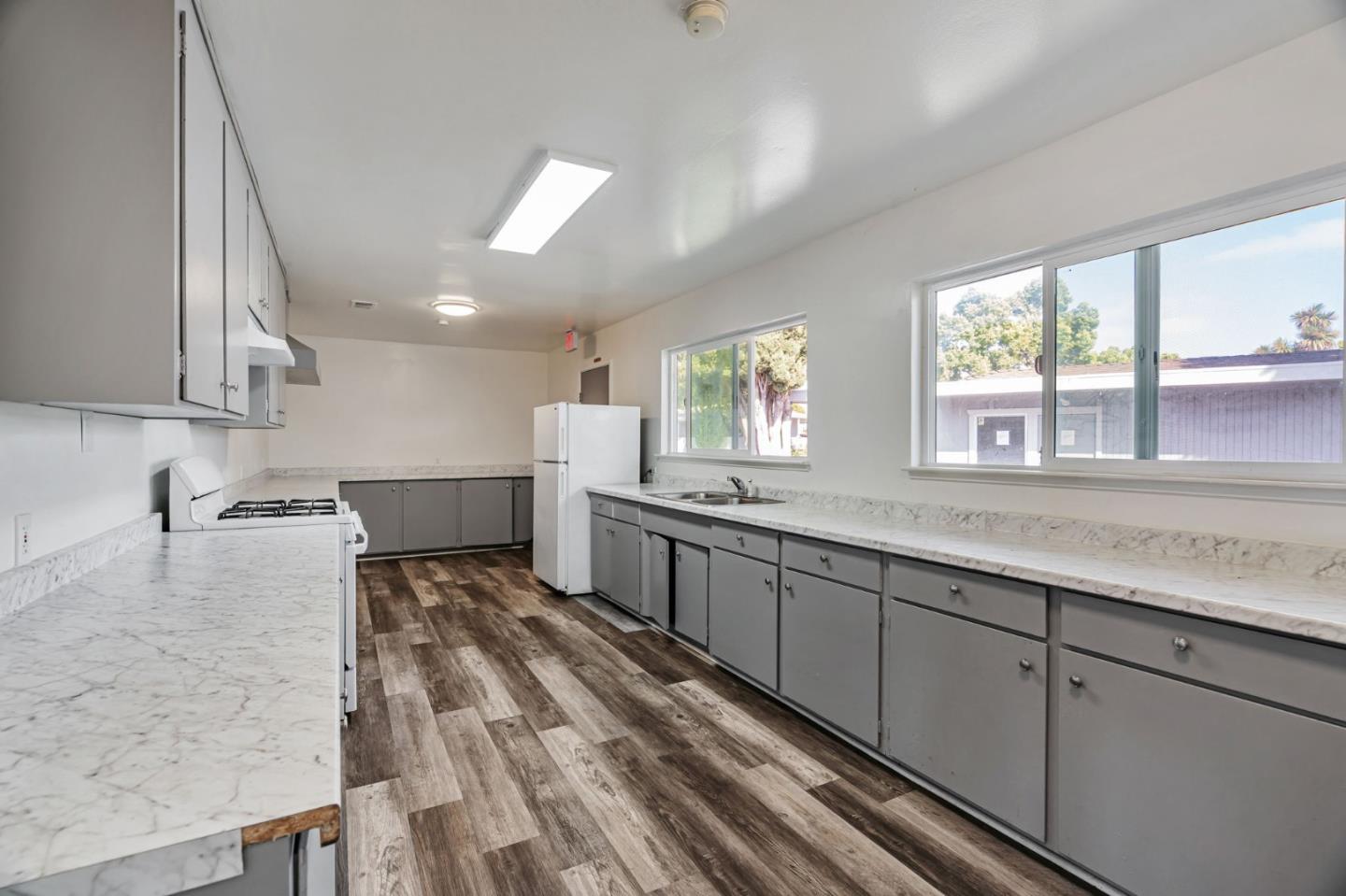 Detail Gallery Image 30 of 33 For 900 Golden Wheel Park Dr #28,  San Jose,  CA 95112 - 2 Beds | 2 Baths