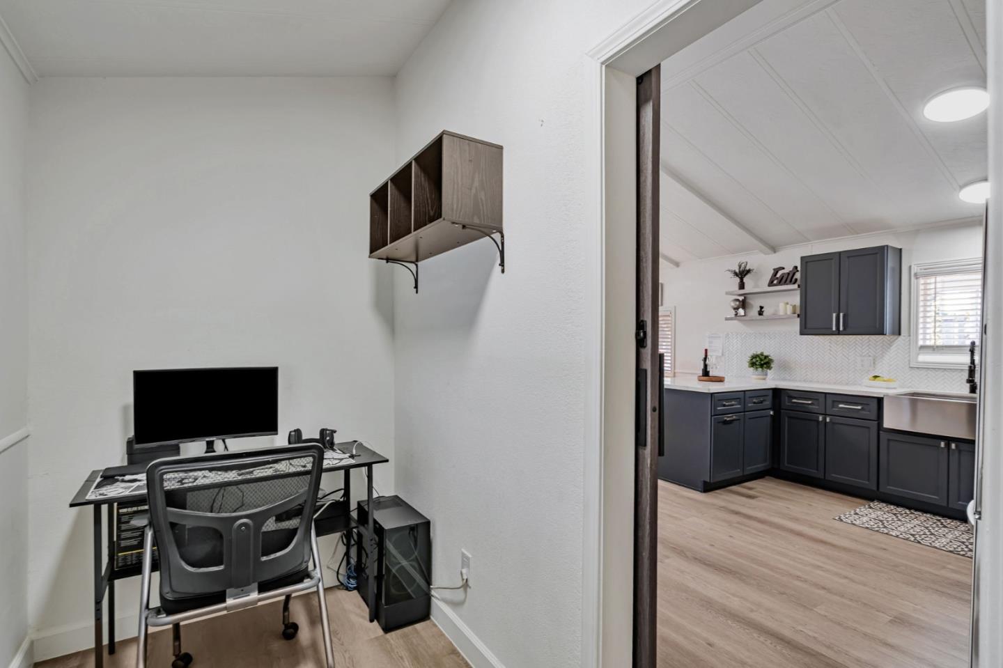 Detail Gallery Image 9 of 33 For 900 Golden Wheel Park Dr #28,  San Jose,  CA 95112 - 2 Beds | 2 Baths