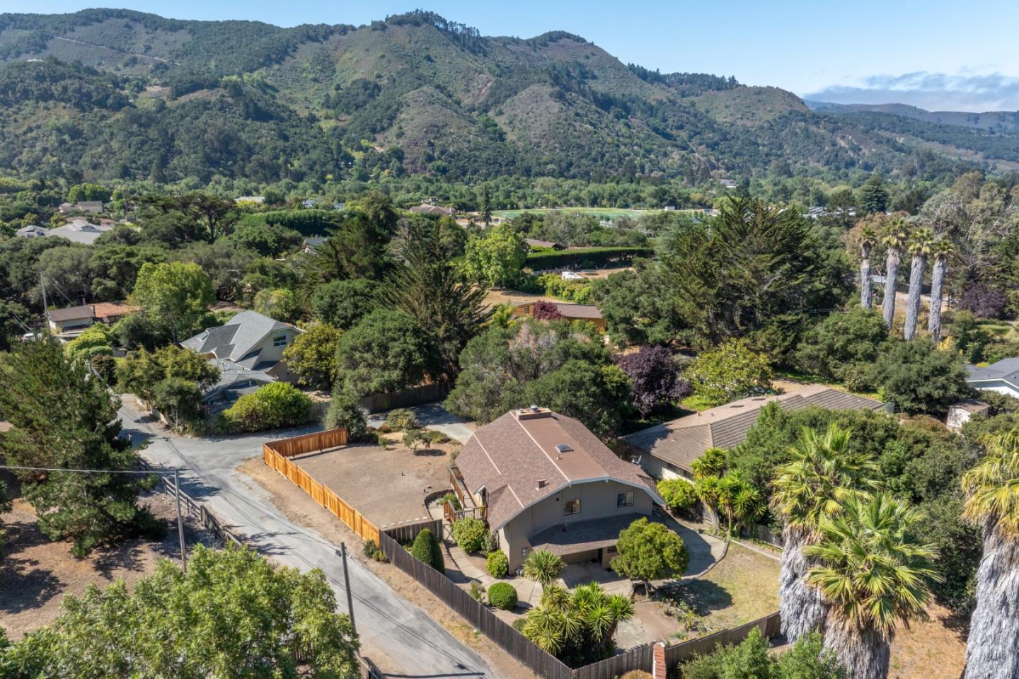 Detail Gallery Image 37 of 40 For 27180 Los Arboles Dr, Carmel,  CA 93923 - 3 Beds | 2 Baths