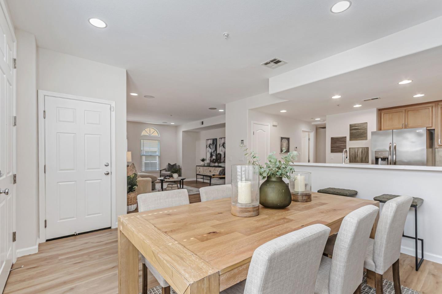 Detail Gallery Image 20 of 43 For 342 Olive Hill Dr, San Jose,  CA 95125 - 2 Beds | 2 Baths