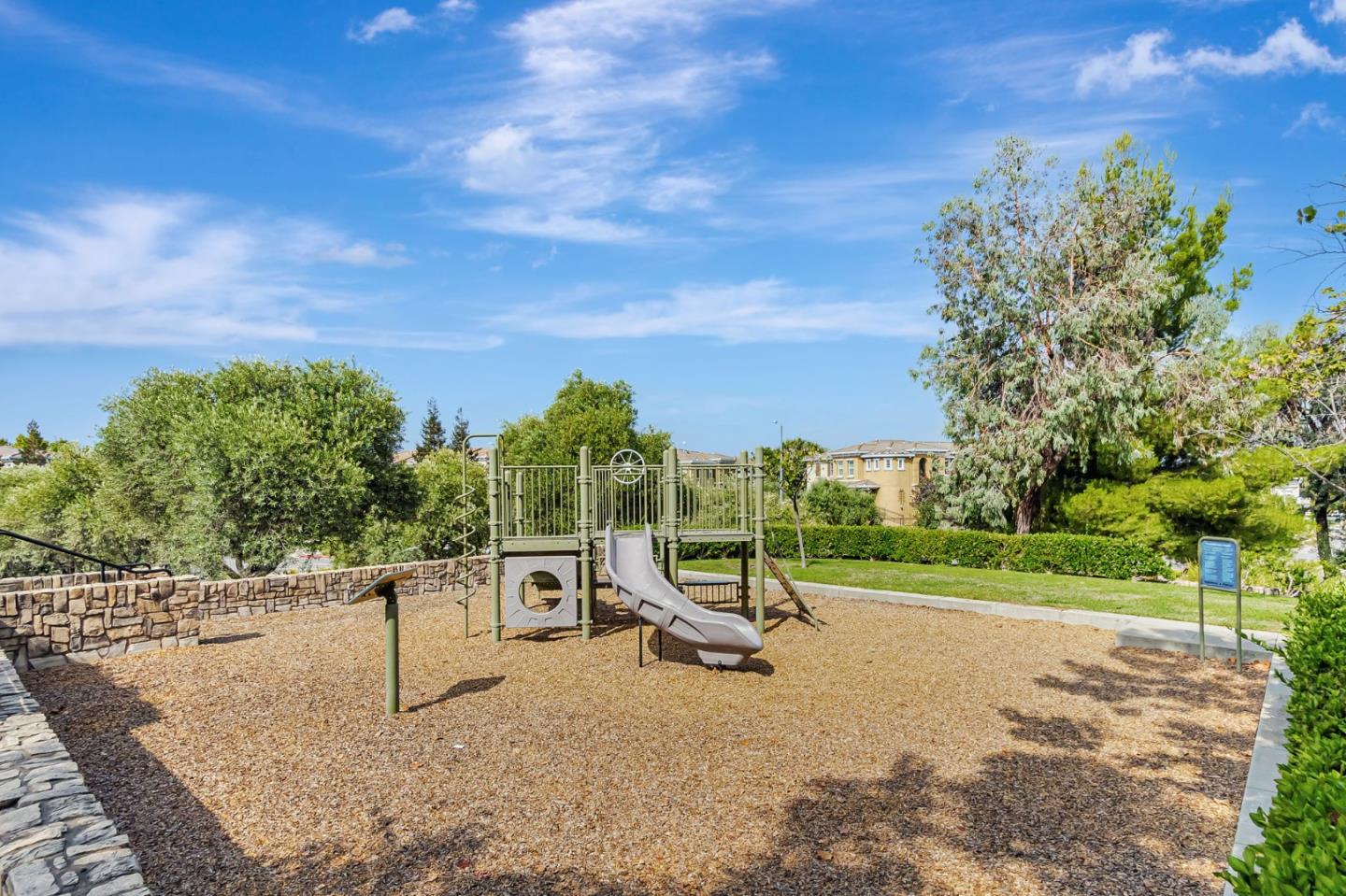 Detail Gallery Image 38 of 43 For 342 Olive Hill Dr, San Jose,  CA 95125 - 2 Beds | 2 Baths