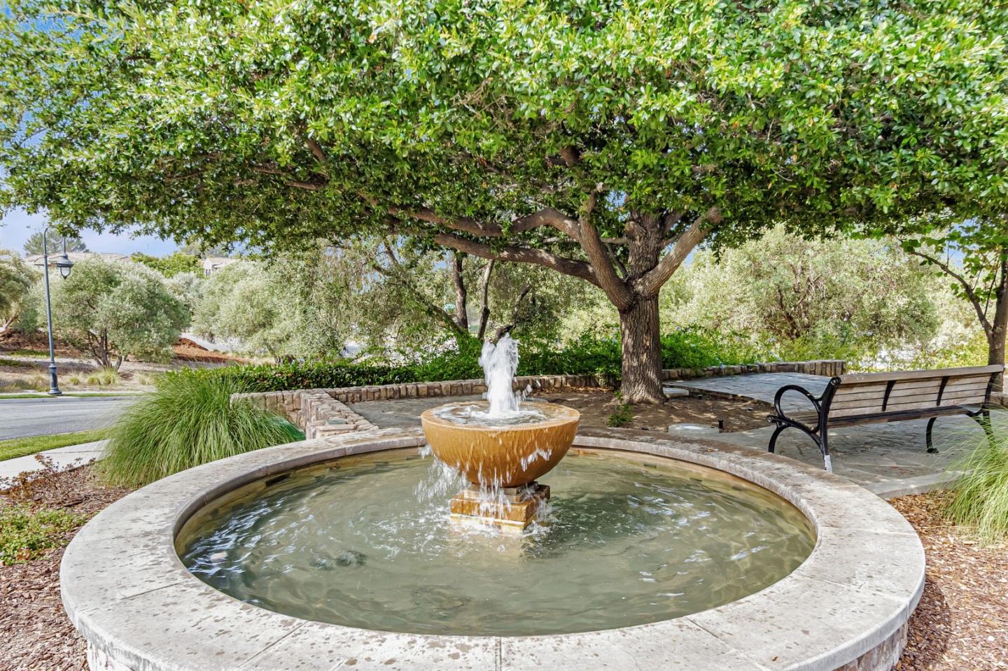 Detail Gallery Image 39 of 43 For 342 Olive Hill Dr, San Jose,  CA 95125 - 2 Beds | 2 Baths
