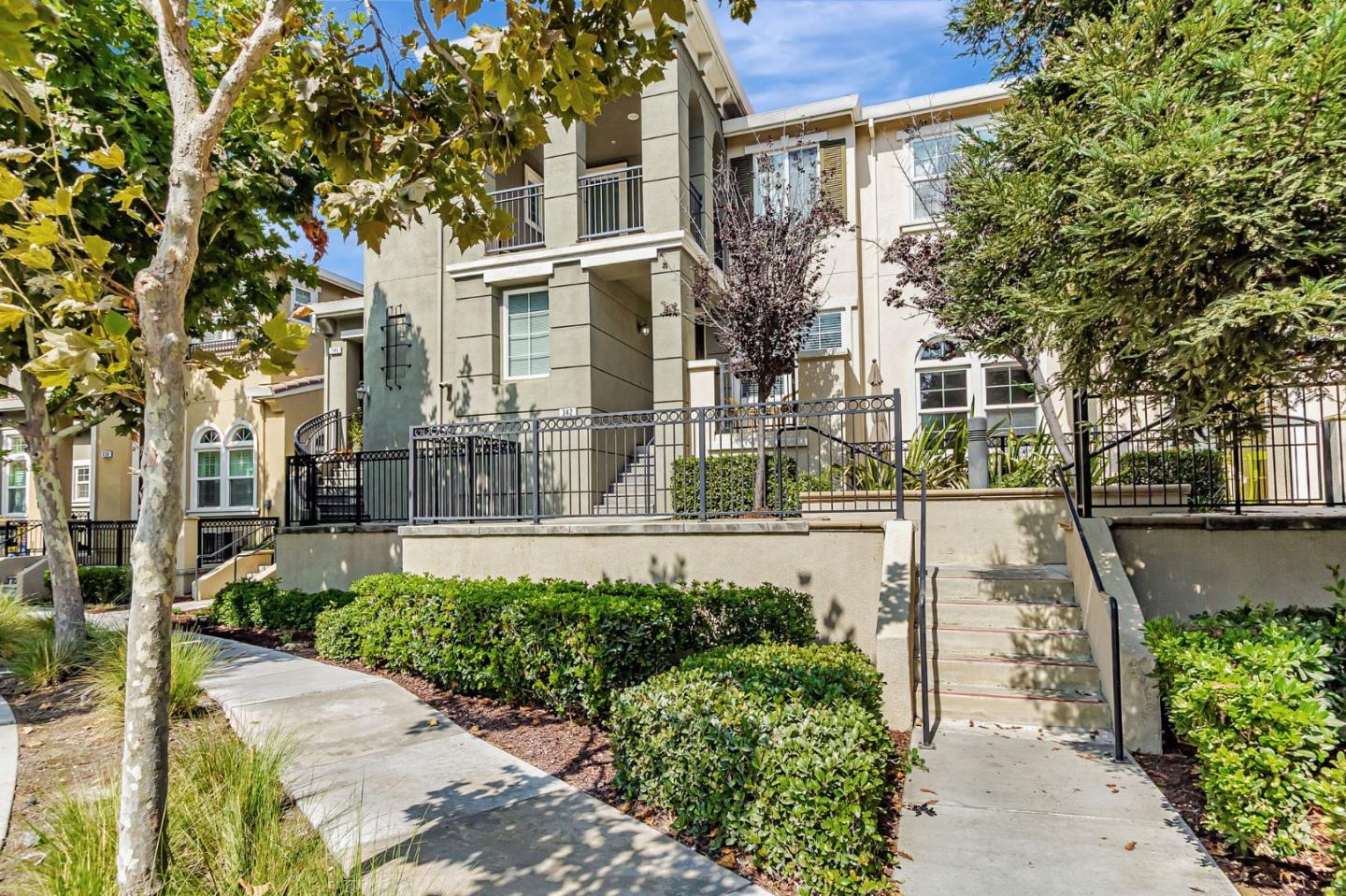 Detail Gallery Image 7 of 43 For 342 Olive Hill Dr, San Jose,  CA 95125 - 2 Beds | 2 Baths