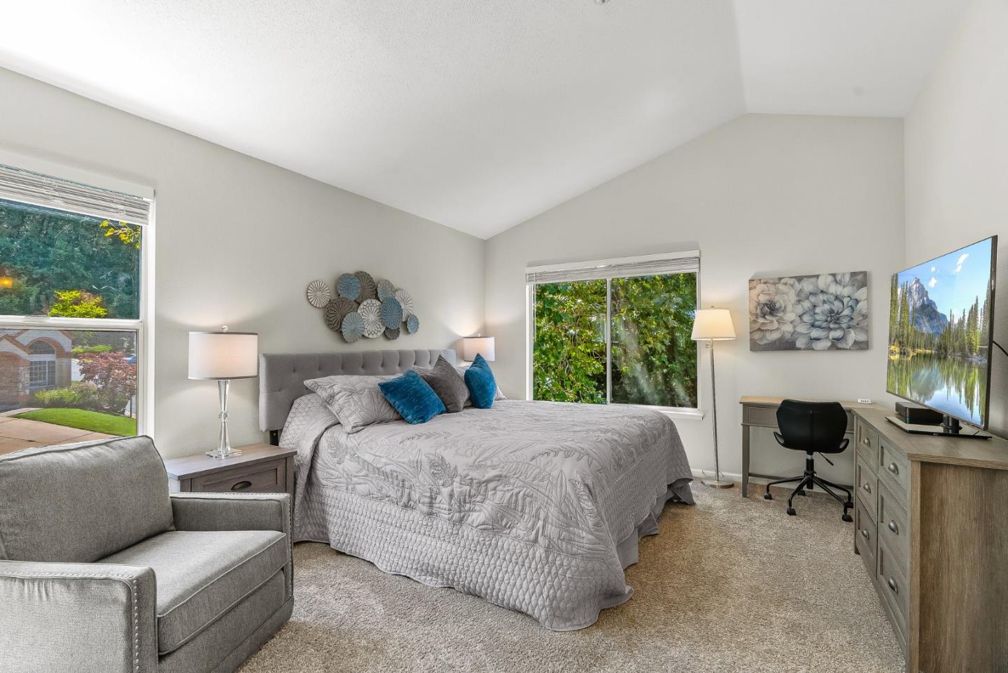 Detail Gallery Image 24 of 41 For 308 Sidesaddle Cir, Scotts Valley,  CA 95066 - 3 Beds | 2/1 Baths