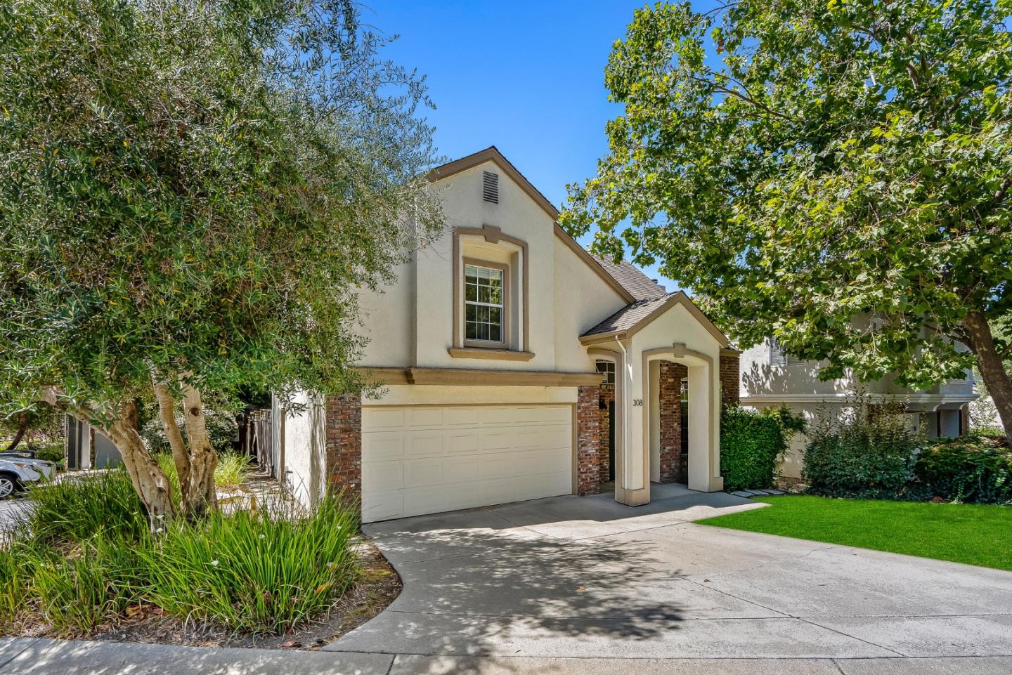 Detail Gallery Image 3 of 41 For 308 Sidesaddle Cir, Scotts Valley,  CA 95066 - 3 Beds | 2/1 Baths