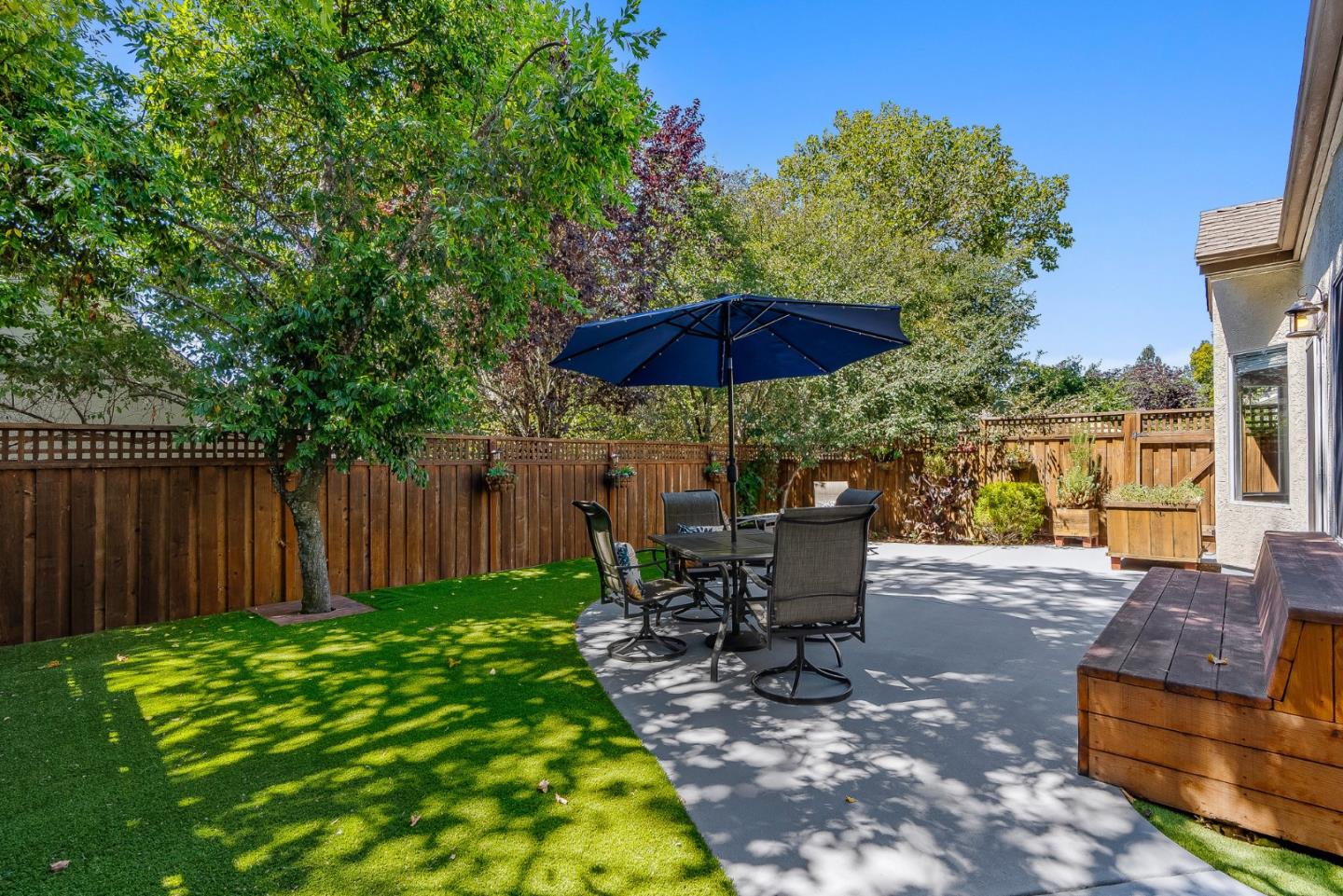 Detail Gallery Image 32 of 41 For 308 Sidesaddle Cir, Scotts Valley,  CA 95066 - 3 Beds | 2/1 Baths