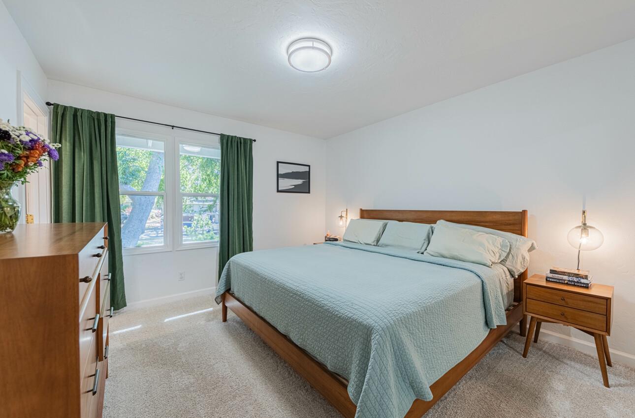 Detail Gallery Image 16 of 30 For 22585 Toreador Dr, Salinas,  CA 93908 - 3 Beds | 2 Baths