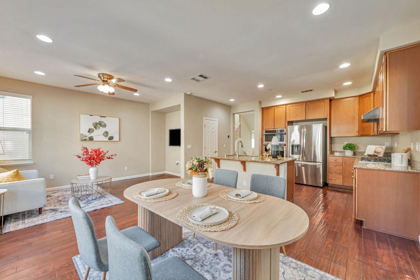 Detail Gallery Image 17 of 40 For 514 Bristle Grass Ter, Fremont,  CA 94539 - 3 Beds | 2/1 Baths