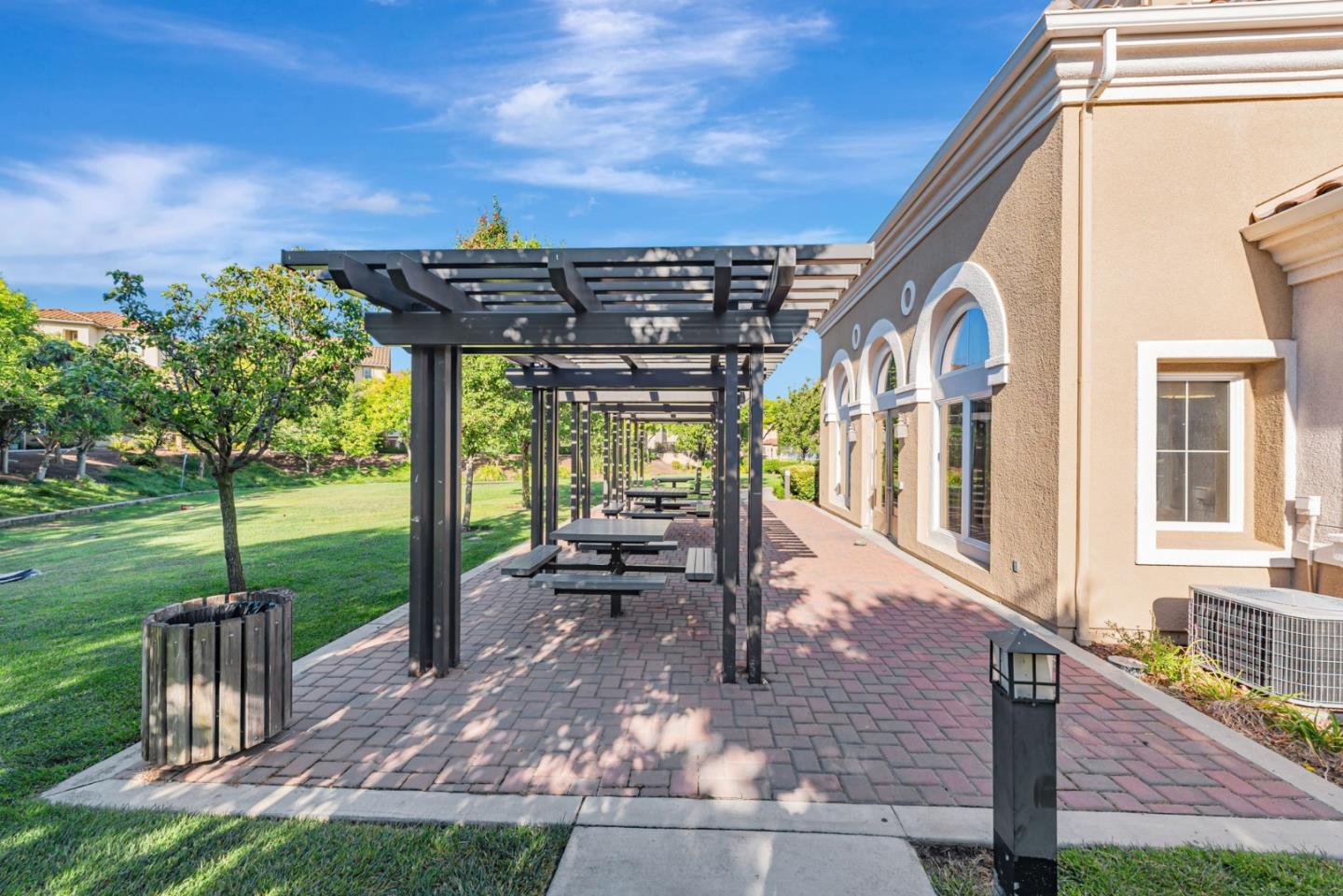 Detail Gallery Image 38 of 40 For 514 Bristle Grass Ter, Fremont,  CA 94539 - 3 Beds | 2/1 Baths