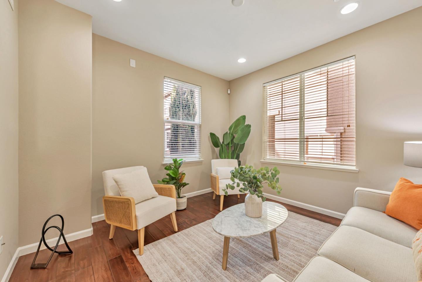 Detail Gallery Image 5 of 40 For 514 Bristle Grass Ter, Fremont,  CA 94539 - 3 Beds | 2/1 Baths