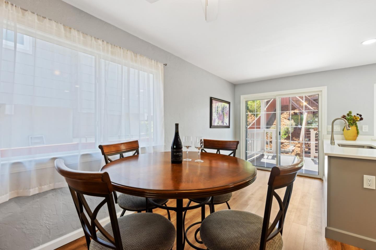 Detail Gallery Image 11 of 48 For 435 Monaco Ave, Union City,  CA 94587 - 4 Beds | 2/1 Baths