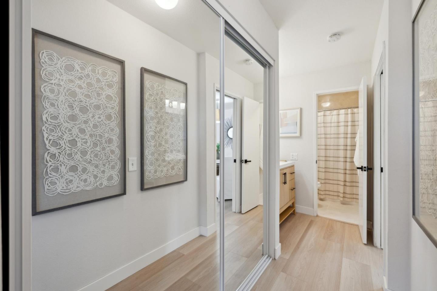 Detail Gallery Image 12 of 44 For 1550 Frontera Way #117,  Millbrae,  CA 94030 - 1 Beds | 1 Baths