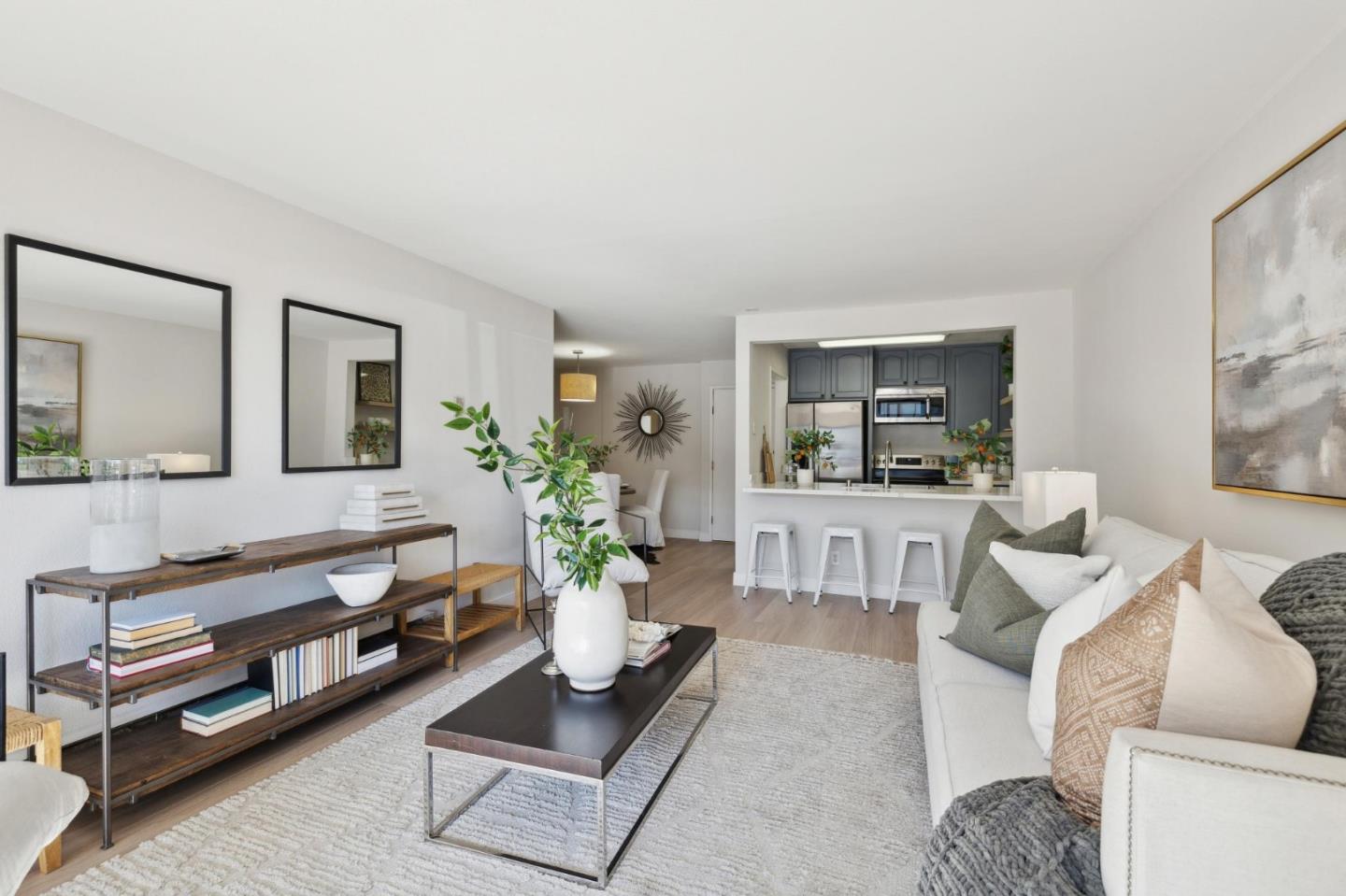 Detail Gallery Image 2 of 44 For 1550 Frontera Way #117,  Millbrae,  CA 94030 - 1 Beds | 1 Baths