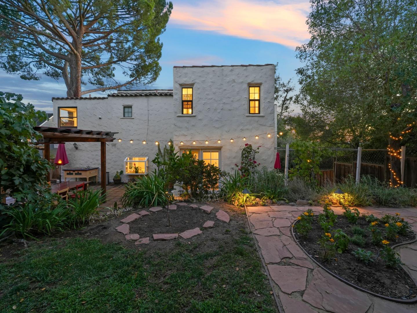 Detail Gallery Image 43 of 62 For 338 Gordon Ave, San Jose,  CA 95127 - 4 Beds | 2 Baths