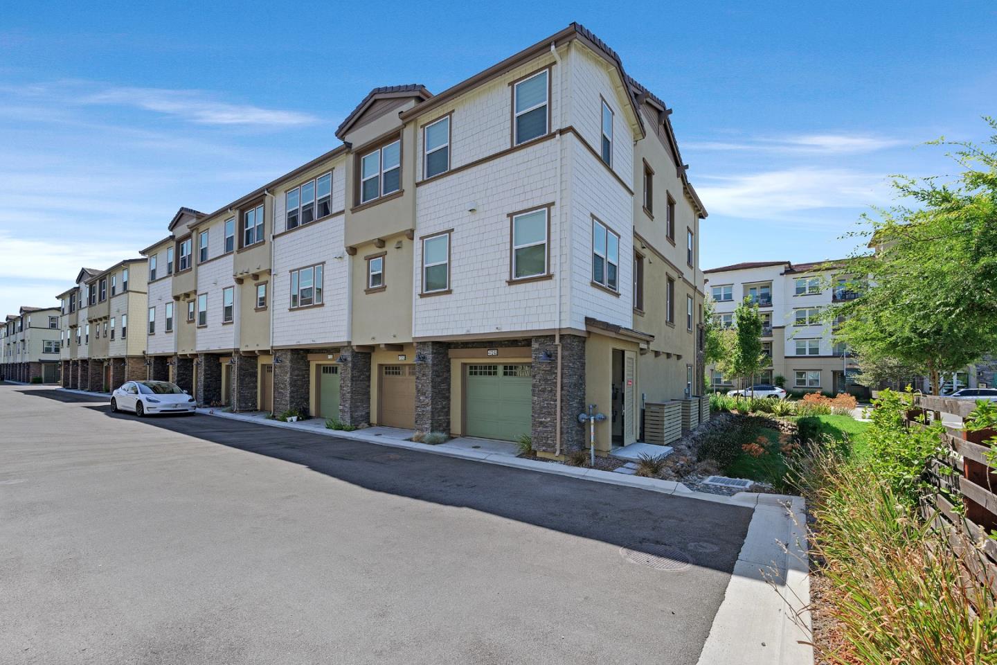 Detail Gallery Image 36 of 42 For 47222 Mission Falls Ct, Fremont,  CA 94539 - 2 Beds | 2/1 Baths