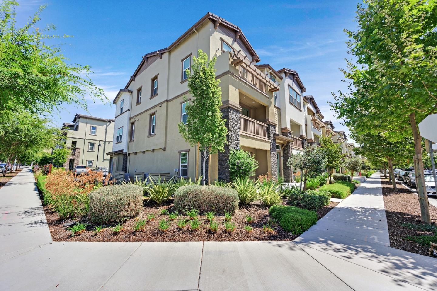 Detail Gallery Image 37 of 42 For 47222 Mission Falls Ct, Fremont,  CA 94539 - 2 Beds | 2/1 Baths